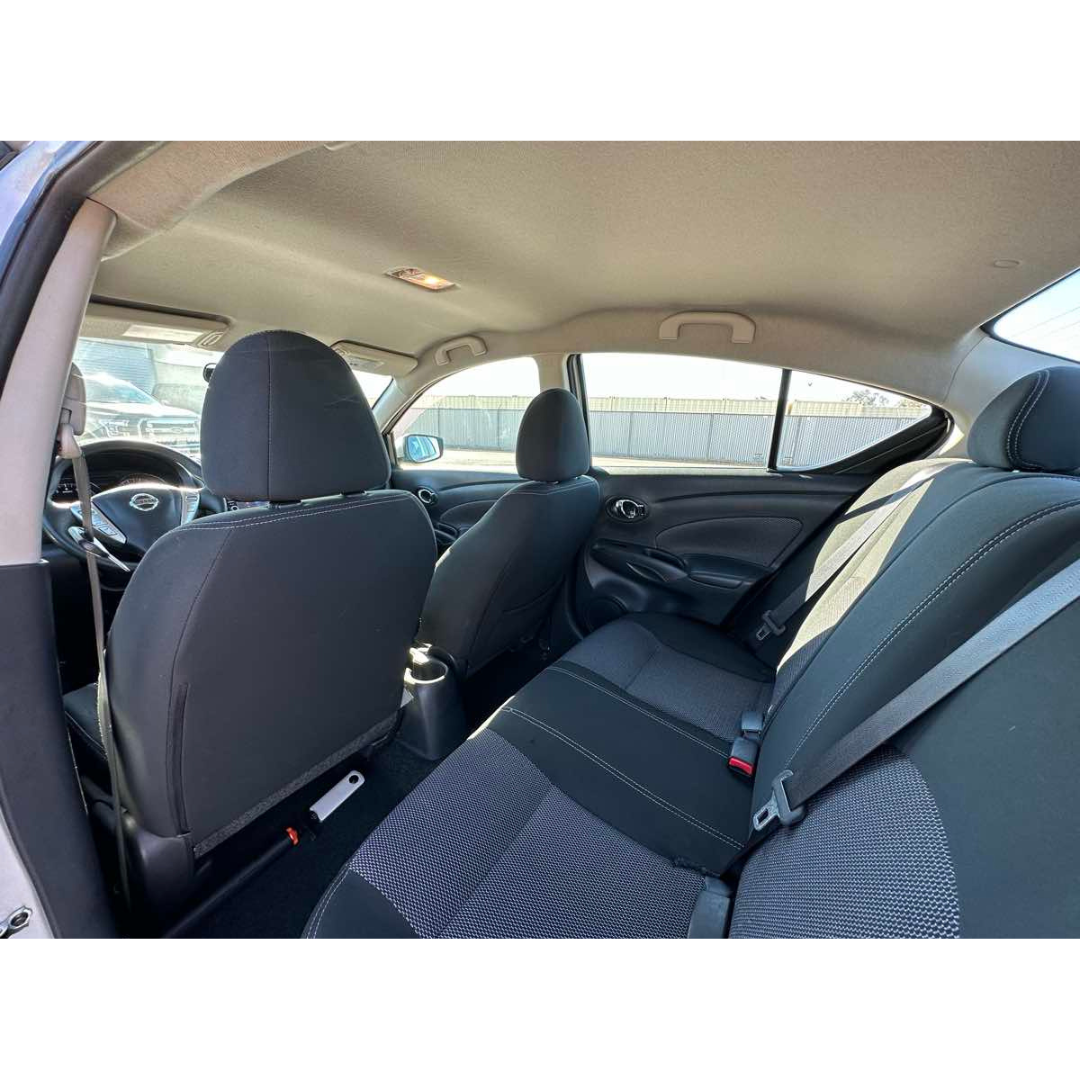 NISSAN VERSA