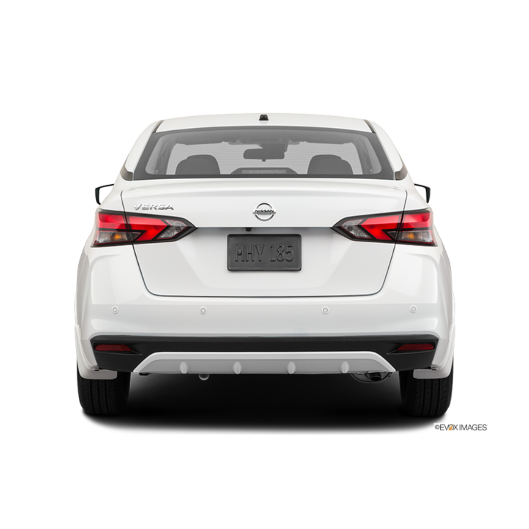 NISSAN VERSA BLANCO